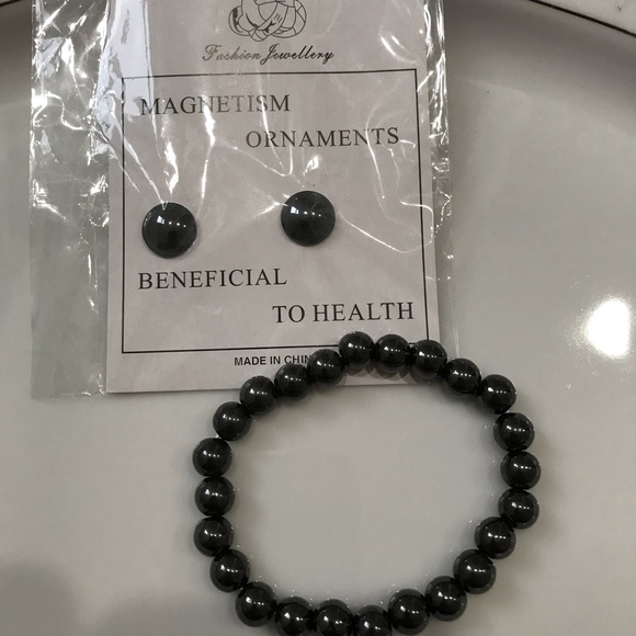 5 For $20 π₯³ Magnetic Jewelry - Picture 1 of 2